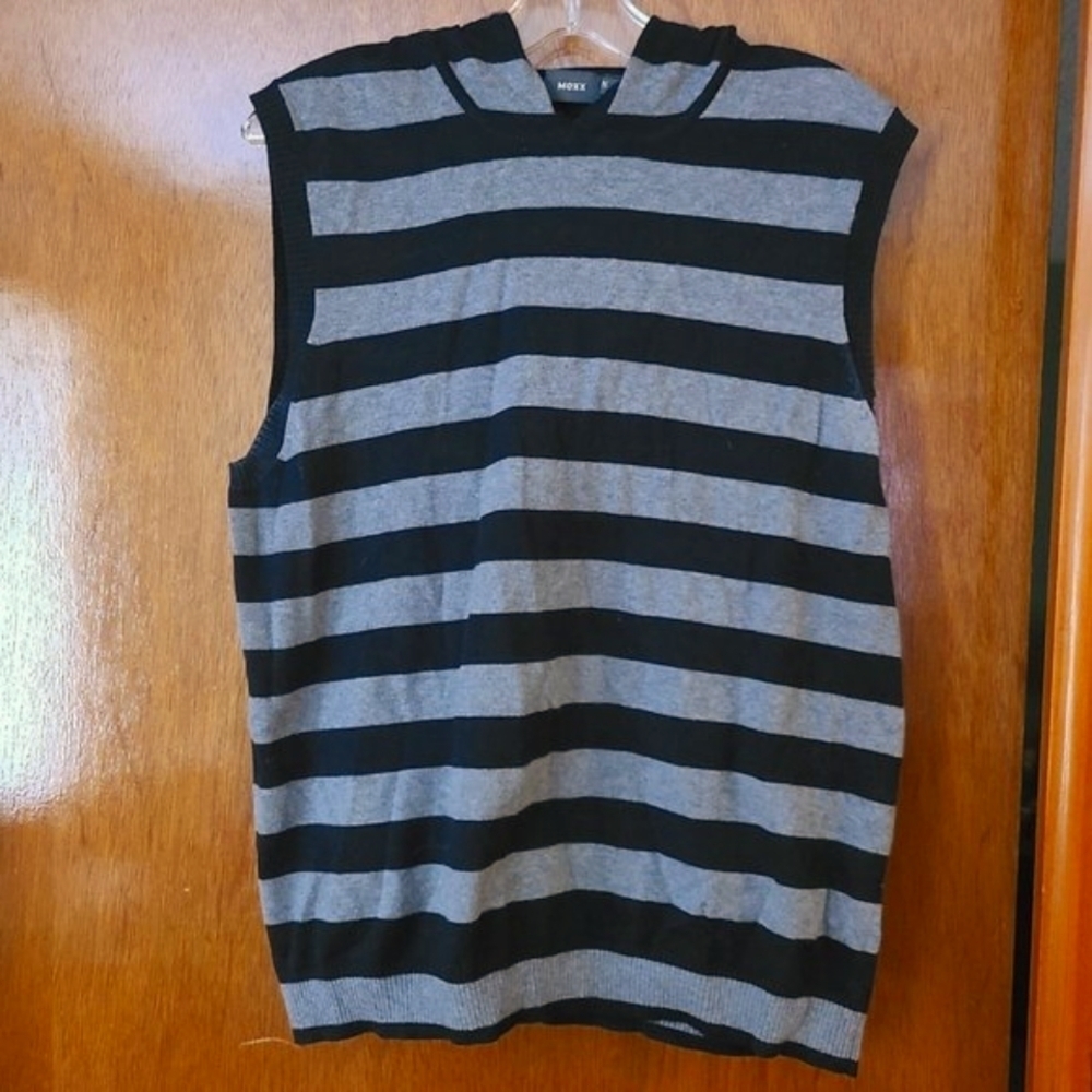 *2 for $30* Vintage Mexx Black & Grey Striped Sleeveless Hooded Sweater Vest